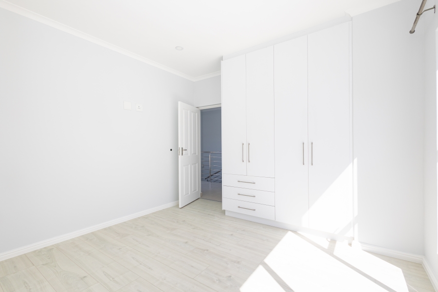 4 Bedroom Property for Sale in Sagewood Western Cape